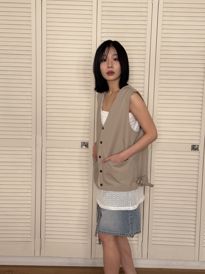 KARE/WEREPIECE韓國直郵㊣東大門實拍女裝新品人氣時尚馬甲KARE/WEREPIECE馬甲