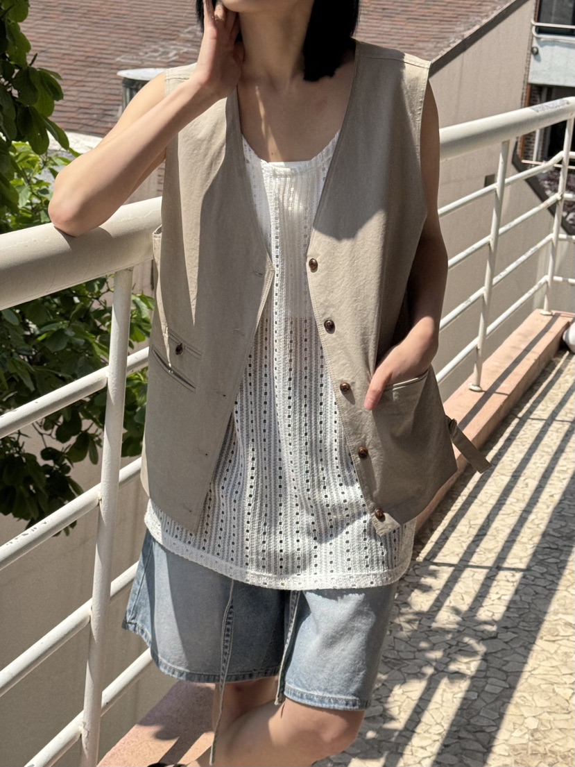 KARE/WEREPIECE韓國直郵㊣東大門實拍女裝新品人氣時尚馬甲KARE/WEREPIECE馬甲