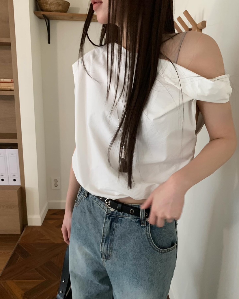 CEDARWOOD韓國直郵㊣東大門實拍女裝新品熱賣人氣襯衫蕾絲衫CEDARWOOD襯衫/蕾絲衫