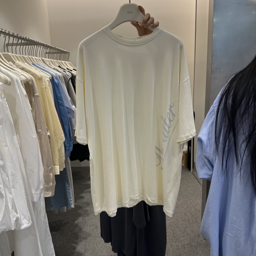 ALTER直郵韓國代購㊣女裝新款休閑推薦人氣25春夏熱賣時尚T恤AlterT恤圖色2
