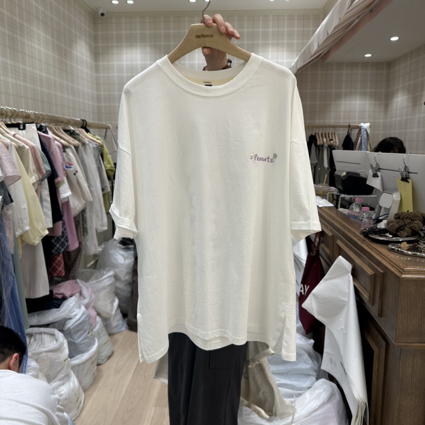 OURMOMENT韓國㊣直郵東大門代購女裝新品熱賣25春夏推薦T恤OURMOMENTT恤圖色2