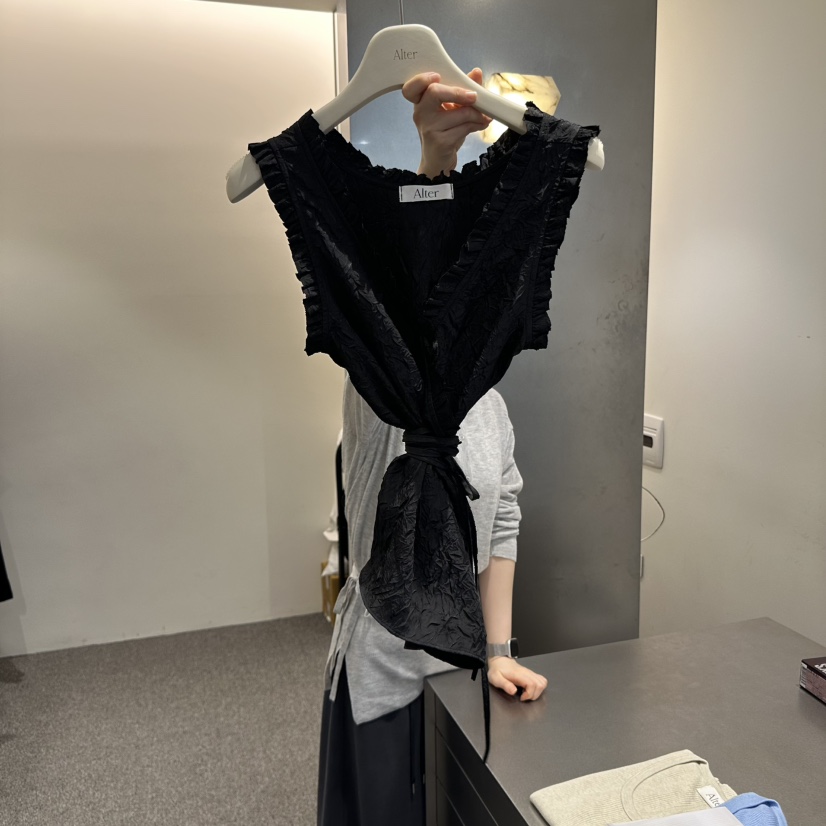 ALTER韓國直郵㊣女裝新款休閑推薦熱賣時尚25春夏人氣吊帶背心Alter吊帶/背心圖色2