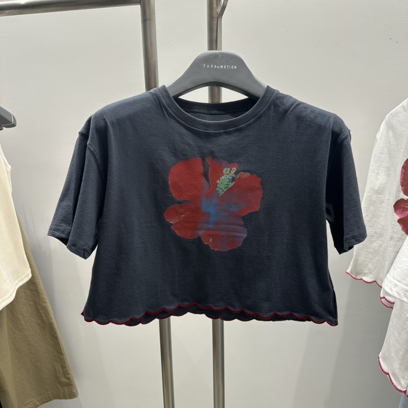 TARABY MOTION韓國直郵㊣東大門實拍女裝新品人氣熱賣推薦T恤TARABY MOTIONT恤圖色2