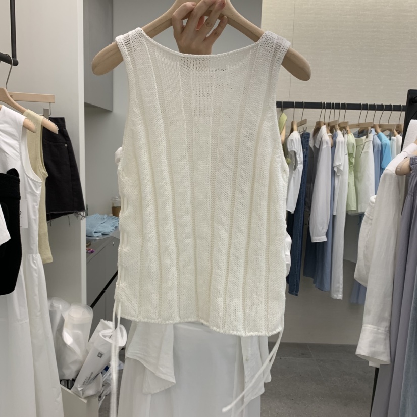 AND THE直郵韓國代購㊣女裝新品時尚推薦25春夏人氣吊帶背心AND THE吊帶/背心
