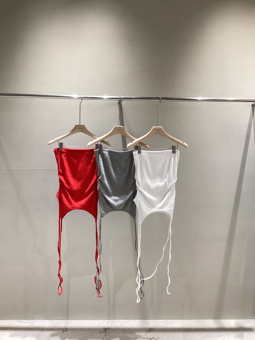 NEAR LEAP-P韓國直郵㊣女裝新品推薦人氣25春夏熱賣吊帶背心NEAR LEAP吊帶/背心