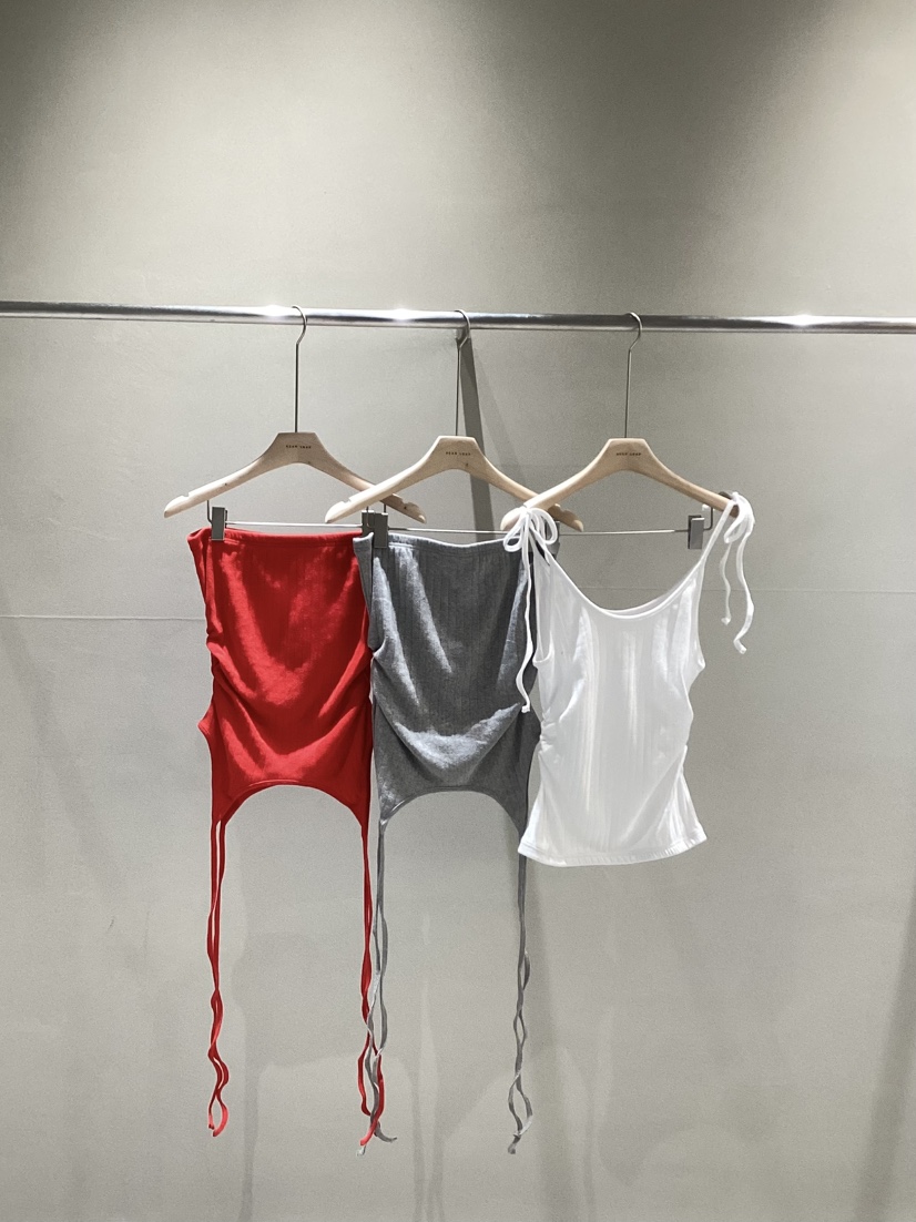 NEAR LEAP-P韓國直郵㊣女裝新品推薦人氣25春夏熱賣吊帶背心NEAR LEAP吊帶/背心