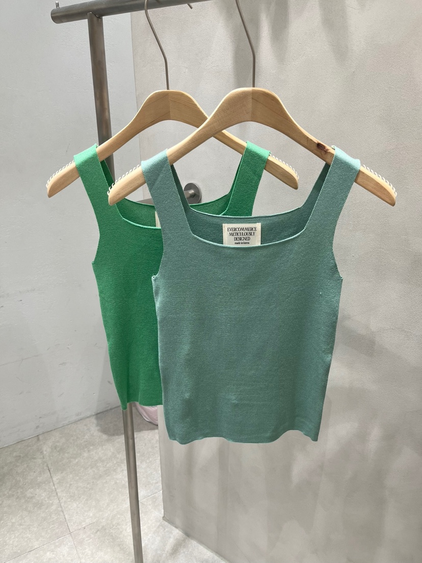 EVERCOMMERCE METICULOUSLY DESIGNED直郵韓國代購㊣女裝新品推薦吊帶背心EVERCOMMERCE METICULOUSLY DESIGNED吊帶/背心