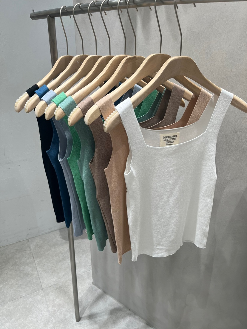 EVERCOMMERCE METICULOUSLY DESIGNED直郵韓國代購㊣女裝新品推薦吊帶背心EVERCOMMERCE METICULOUSLY DESIGNED吊帶/背心