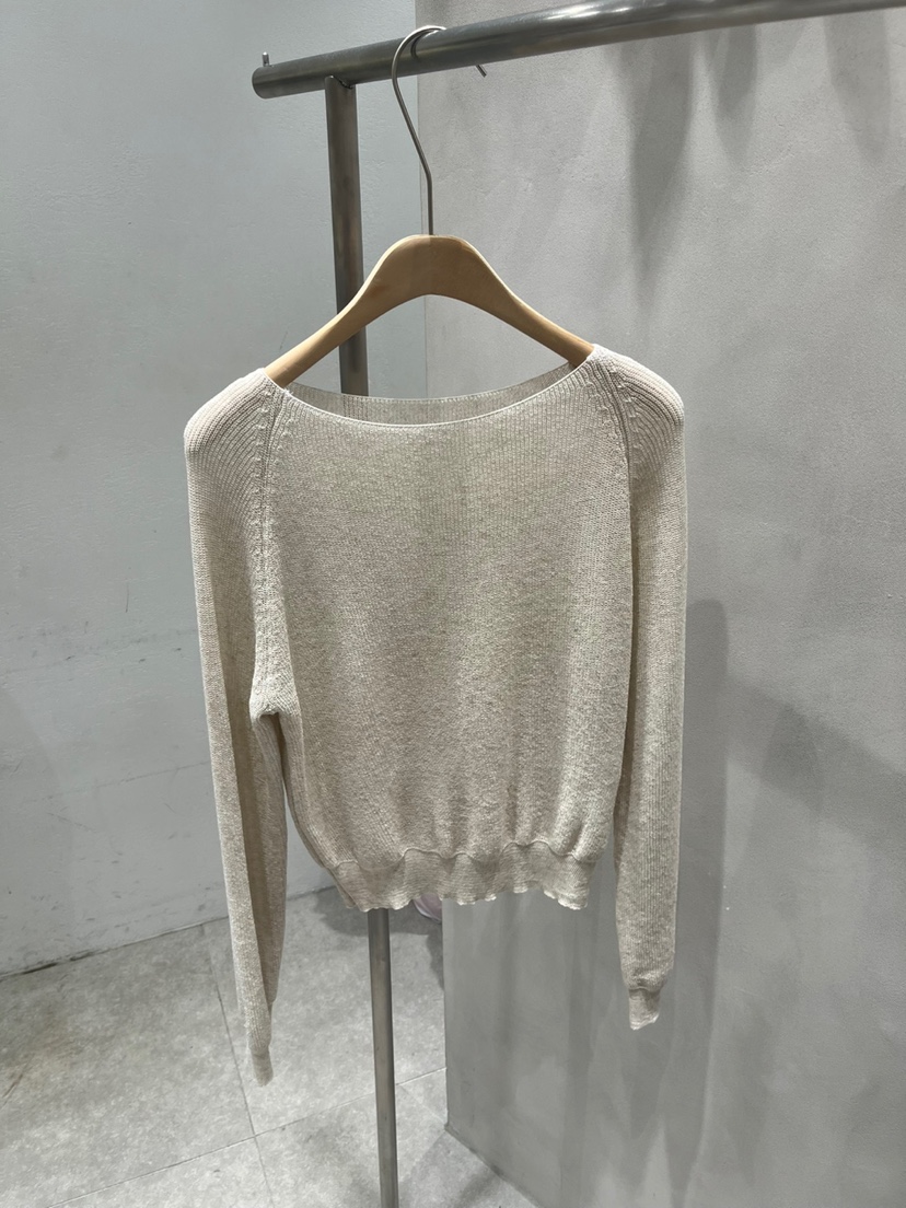 EVERCOMMERCE METICULOUSLY DESIGNED韓國㊣直郵東大門代購女裝新品熱賣針織衫EVERCOMMERCE METICULOUSLY DESIGNED針織衫圖色2