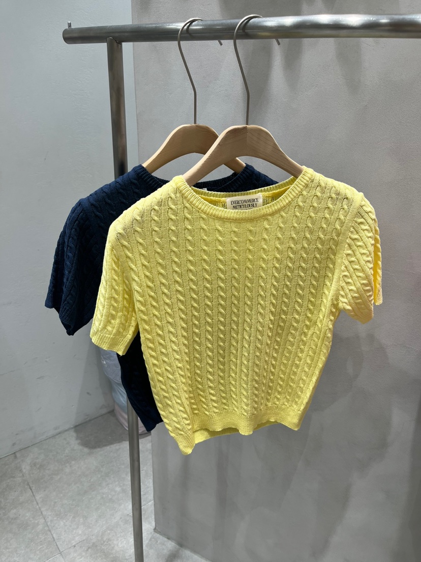 EVERCOMMERCE METICULOUSLY DESIGNED韓國直郵㊣女裝新品25春夏針織衫EVERCOMMERCE METICULOUSLY DESIGNED針織衫