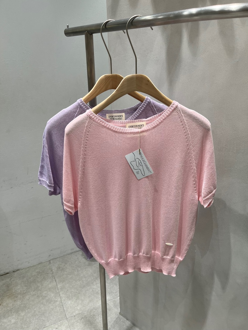 EVERCOMMERCE METICULOUSLY DESIGNED直郵韓國代購㊣女裝新品時尚針織衫EVERCOMMERCE METICULOUSLY DESIGNED針織衫