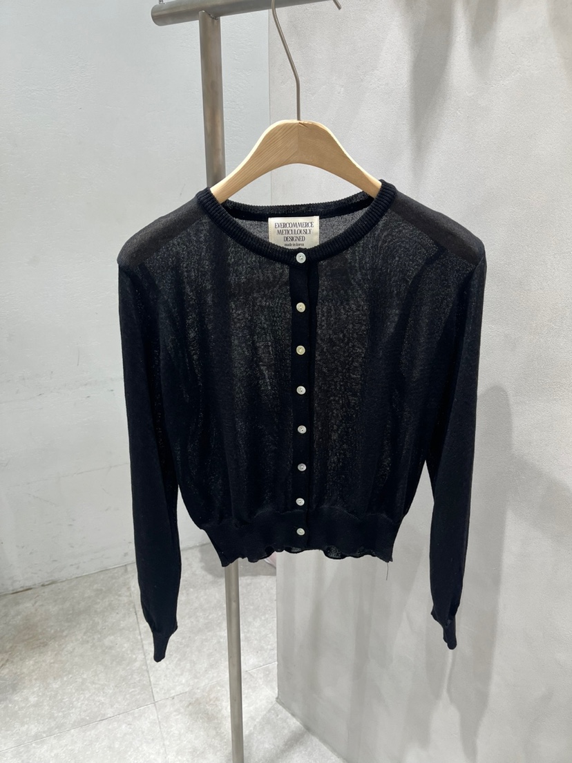 EVERCOMMERCE METICULOUSLY DESIGNED韓國直郵㊣東大門實拍女裝新品人氣針織衫開衫EVERCOMMERCE METICULOUSLY DESIGNED針織衫圖色4