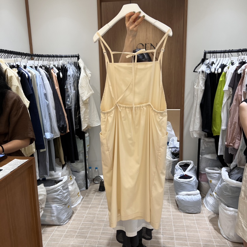 LOFN韓國直郵㊣女裝新款25春夏休閑人氣熱賣連衣裙不含內搭LOFN連衣裙