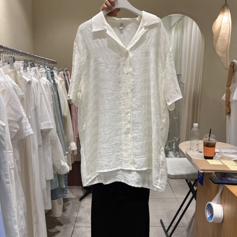 BROCCOLISALAD韓國㊣直郵東大門代購女裝新款熱賣襯衫蕾絲衫BROCCOLISALAD襯衫/蕾絲衫圖色1