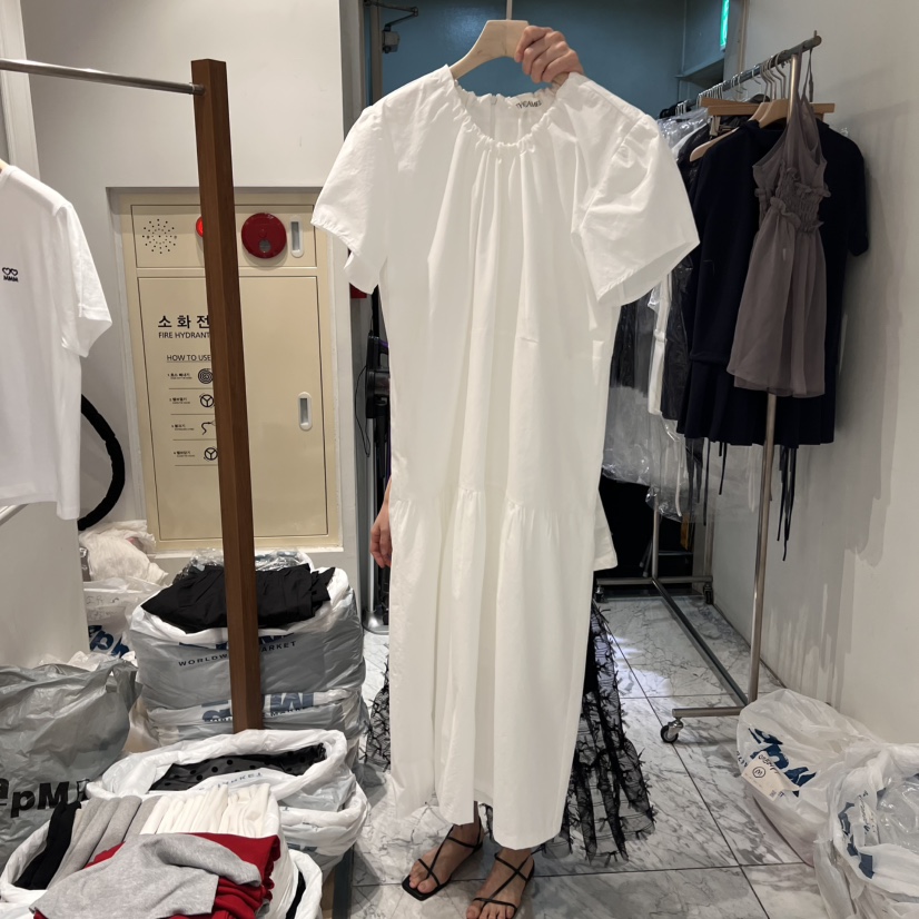 THE CAMEL(此品牌名稱會遭售假投訴,建議淘寶店鋪商品名稱中不要使用)韓國直郵㊣東大門實拍女裝新品人氣連衣裙鴨the came_l 家連衣裙