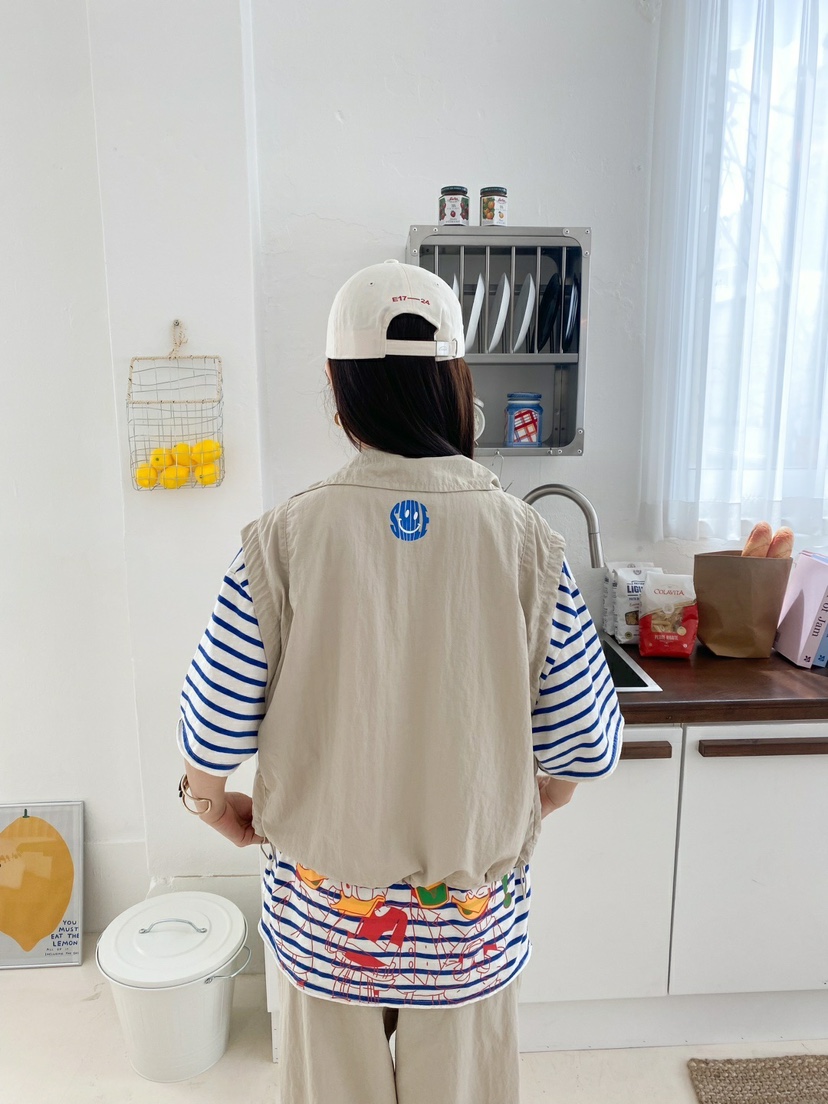 YESFREE韓國直郵㊣東大門實拍女裝新品時尚推薦休閑人氣馬甲YESFREE馬甲