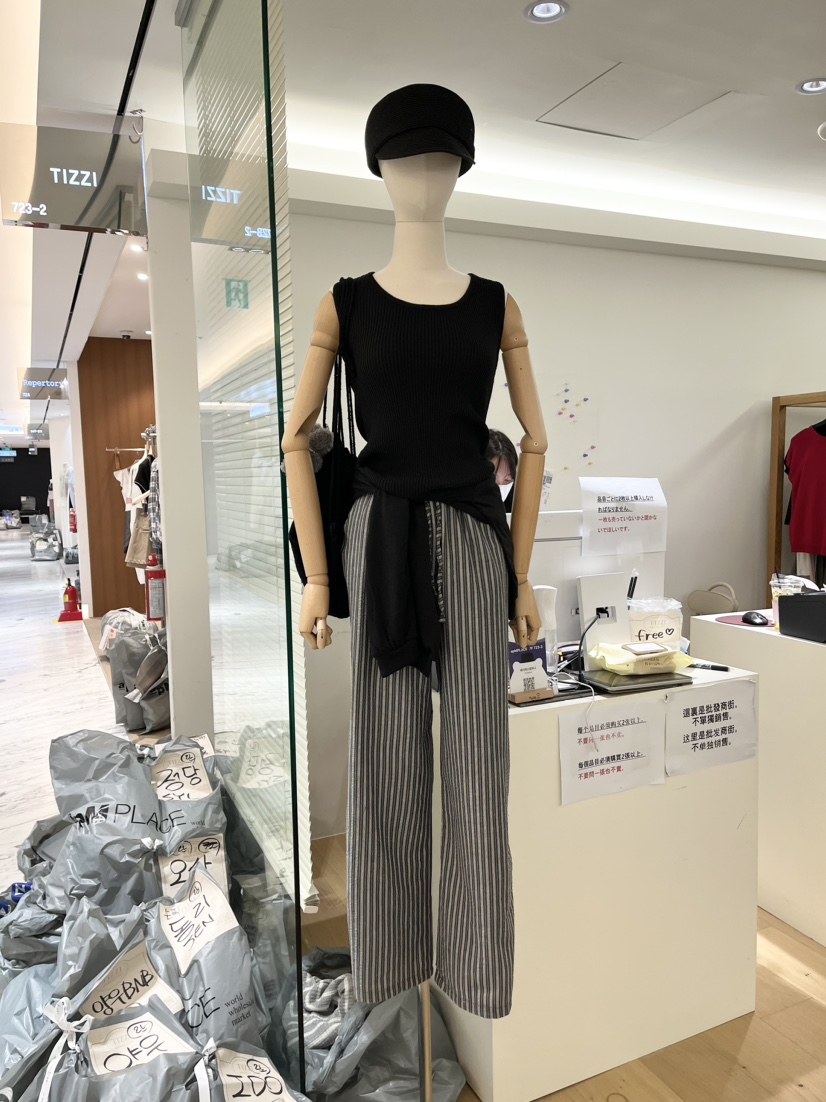 TIZZI東大門實拍女士新品人氣真品時尚25春夏職業熱賣吊帶背心TIZZI吊帶/背心