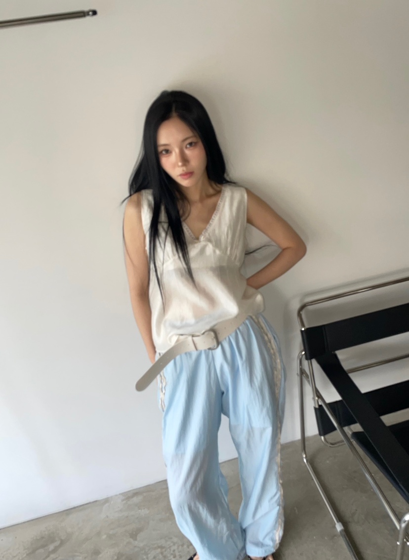 BETWEEN US東大門直郵女士新品職業熱賣推薦人氣真品吊帶背心JICJO:SEOUL吊帶/背心