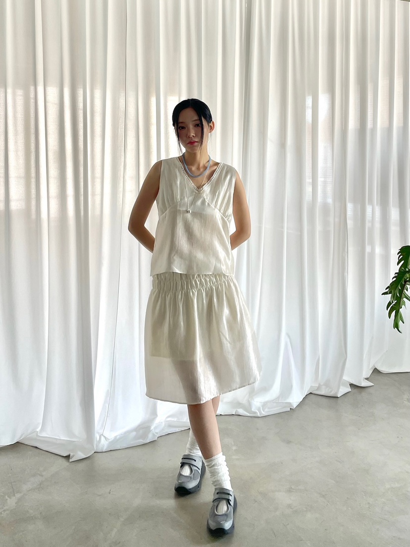 BETWEEN US東大門直郵女士新品職業熱賣推薦人氣真品吊帶背心JICJO:SEOUL吊帶/背心