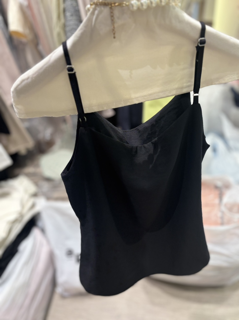 AWESOME-L東大門代購女裝新品時尚熱賣職業真品25春夏吊帶背心AWESOME-L吊帶/背心