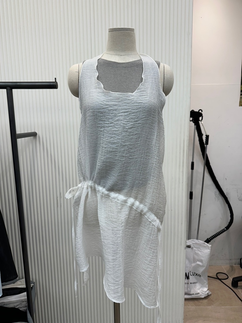 BETWEEN US韓國代購女裝新品推薦真品人氣休閑熱賣職業連衣裙JICJO:SEOUL連衣裙