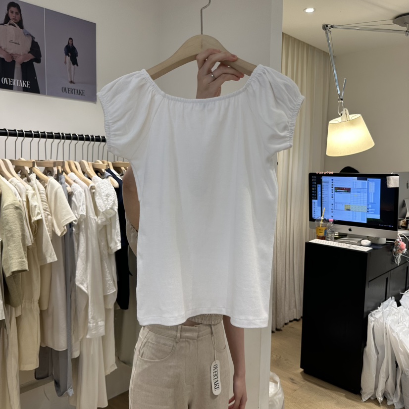 OVERTAKE韓國直郵㊣女裝新品熱賣休閑推薦人氣時尚T恤泡泡袖OVERTAKET恤