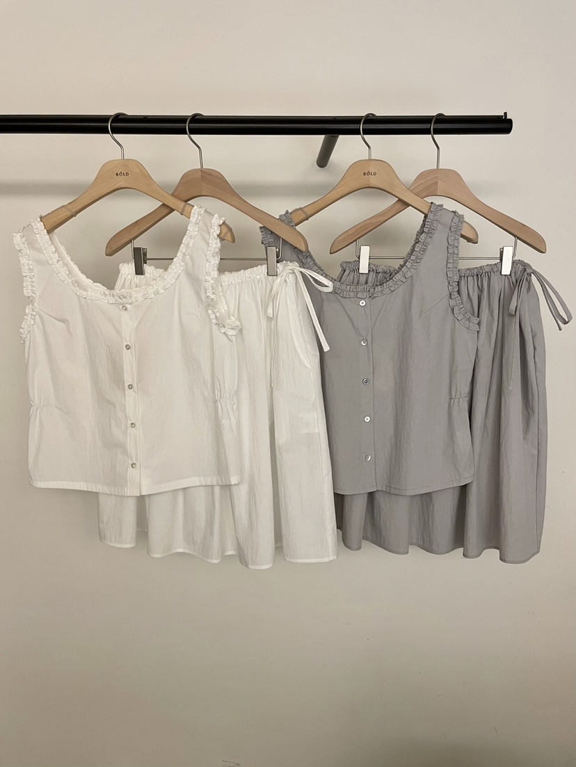 BOLD-A韓國直郵㊣東大門實拍女裝新品熱賣半身裙中短裙荷葉邊尼龍RE BOLD半身裙/中短裙