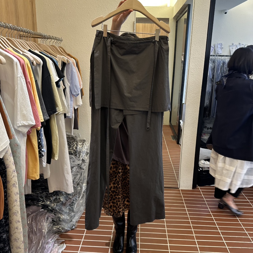 CHOI-L韓國直郵㊣東大門實拍女裝新品人氣休閑推薦裙褲修身CHOI裙褲圖色2