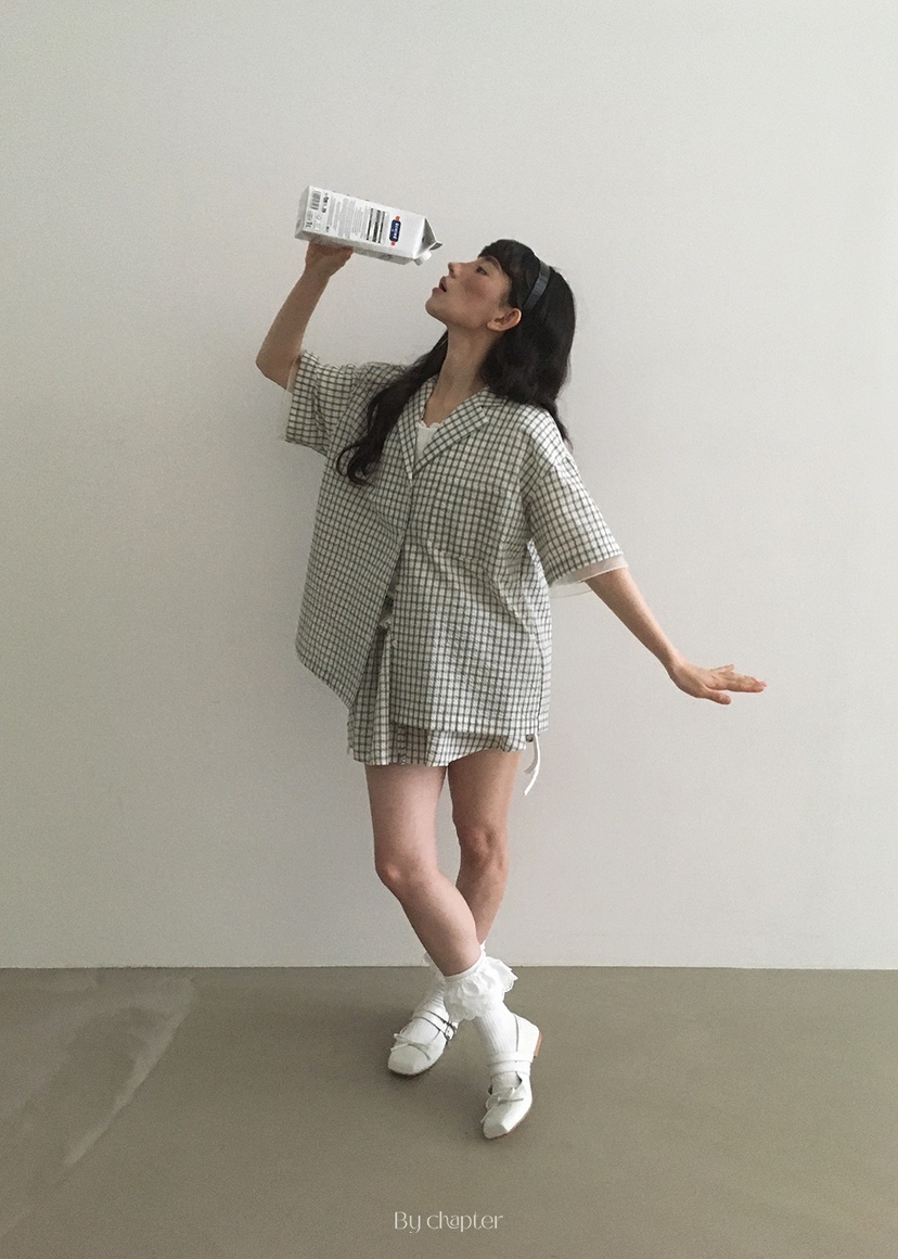 BY CHAPTER韓國直郵㊣東大門實拍女裝新品人氣襯衫蕾絲衫格紋Chapter襯衫/蕾絲衫
