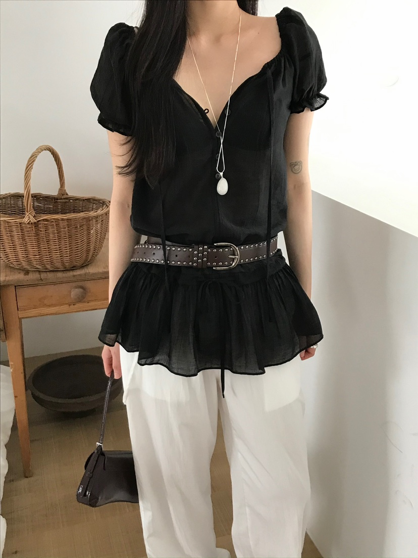 ESCHER韓國㊣直郵東大門代購女裝新款熱賣襯衫蕾絲衫不含腰帶ESCHER襯衫/蕾絲衫