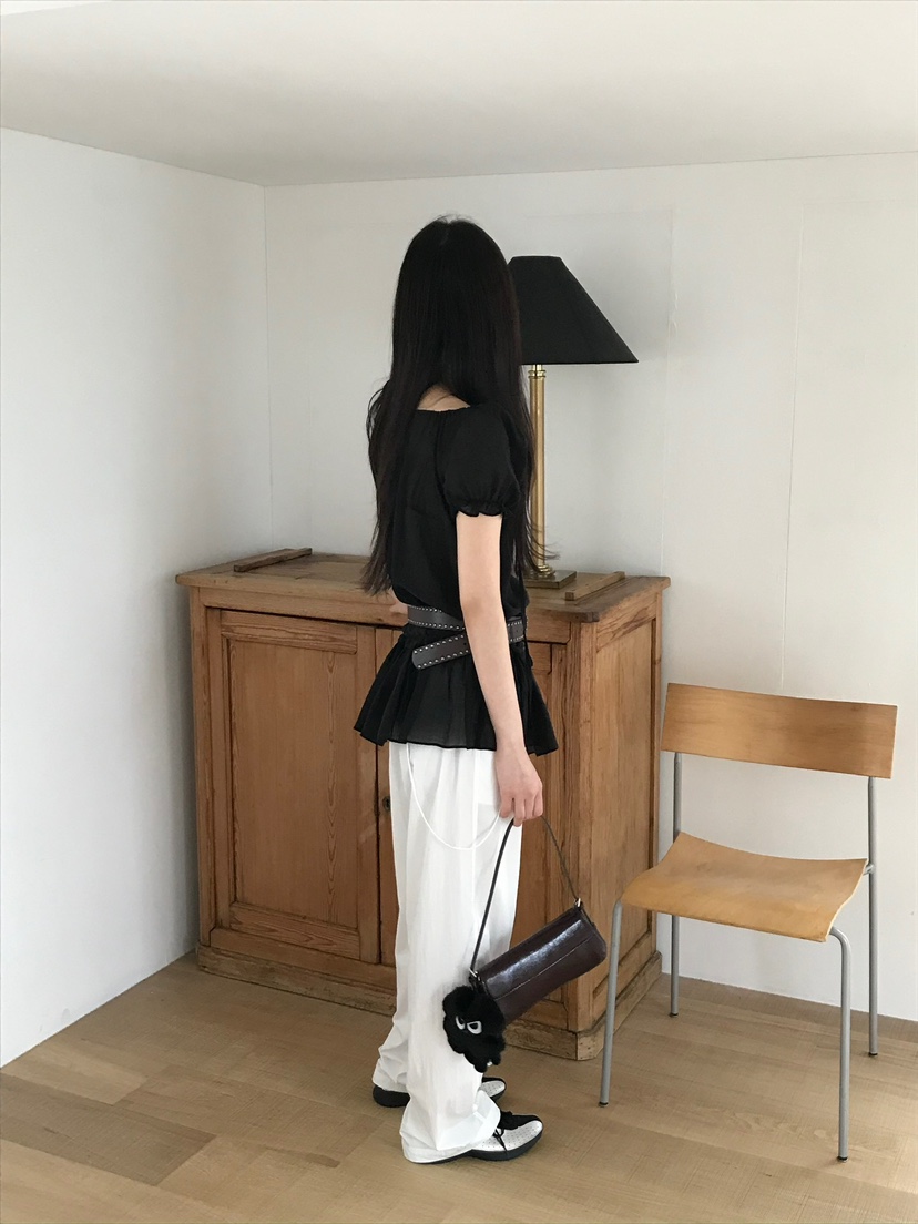 ESCHER韓國㊣直郵東大門代購女裝新款熱賣襯衫蕾絲衫不含腰帶ESCHER襯衫/蕾絲衫