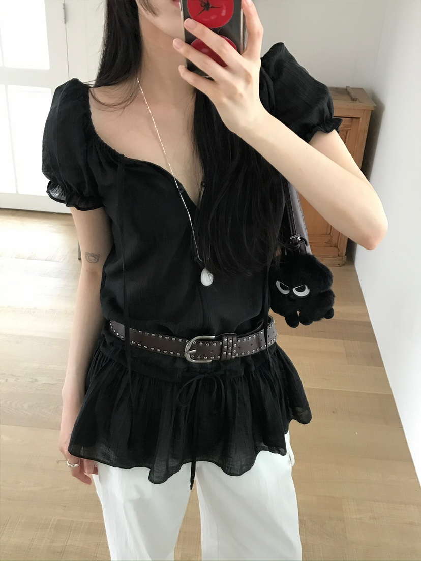 ESCHER韓國㊣直郵東大門代購女裝新款熱賣襯衫蕾絲衫不含腰帶ESCHER襯衫/蕾絲衫