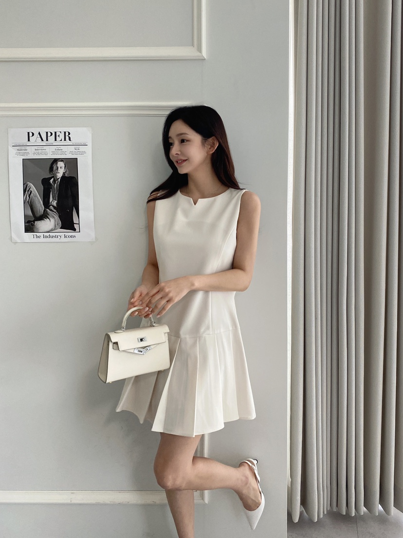 CLOTH韓國直郵㊣女裝新品推薦時尚熱賣休閑25春夏人氣連衣裙CLOTH連衣裙