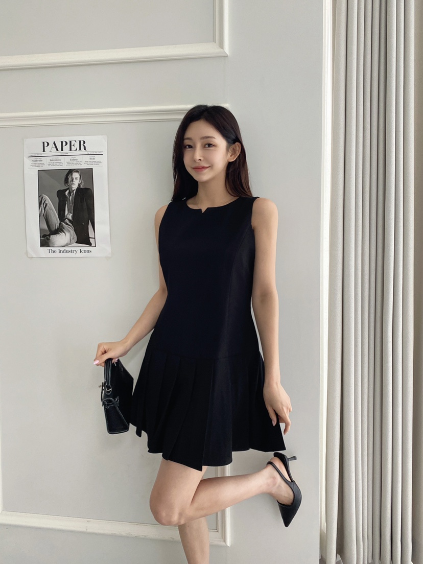 CLOTH韓國直郵㊣女裝新品推薦時尚熱賣休閑25春夏人氣連衣裙CLOTH連衣裙