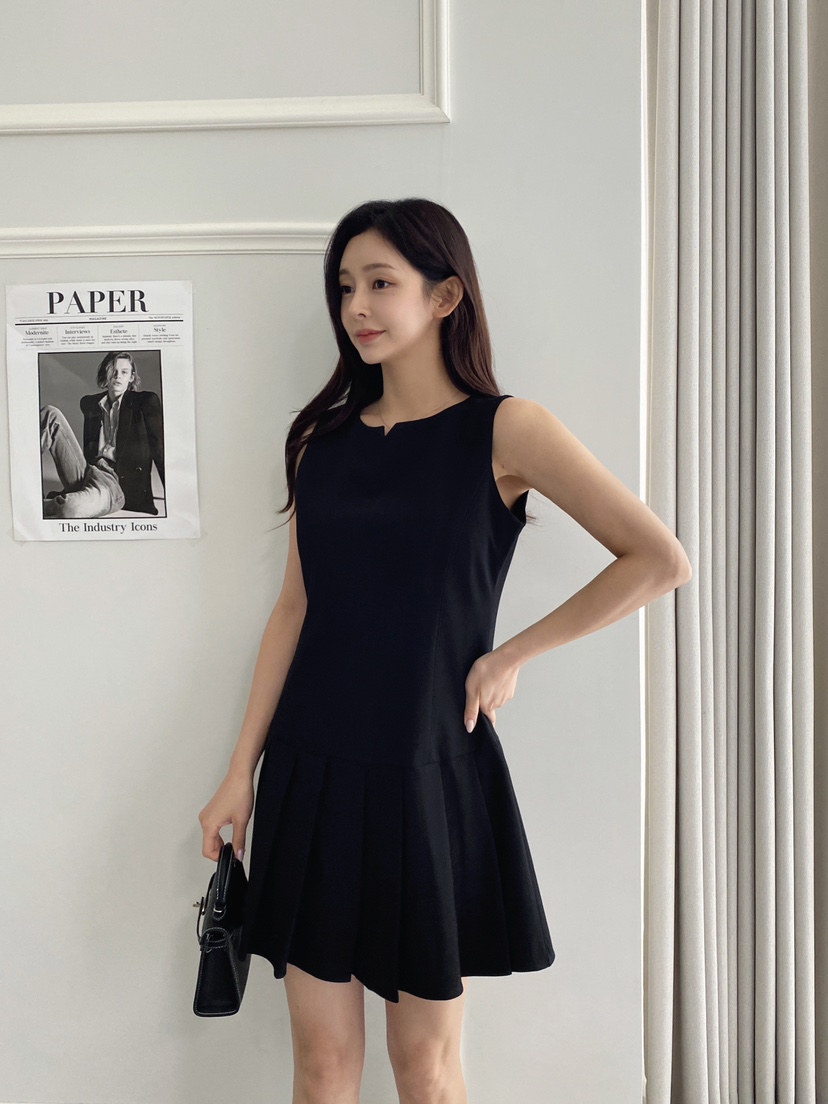 CLOTH韓國直郵㊣女裝新品推薦時尚熱賣休閑25春夏人氣連衣裙CLOTH連衣裙圖色2