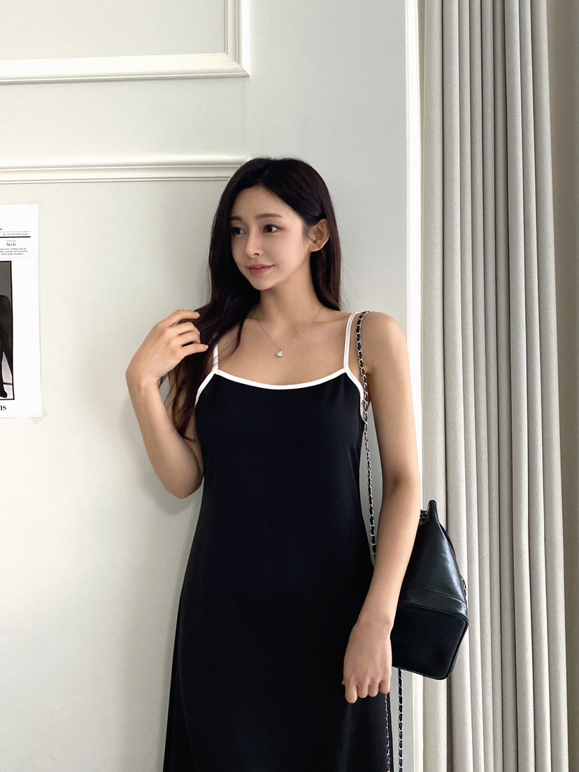 CLOTH韓國直郵㊣東大門實拍女裝新款熱賣推薦人氣連衣裙緞面CLOTH連衣裙