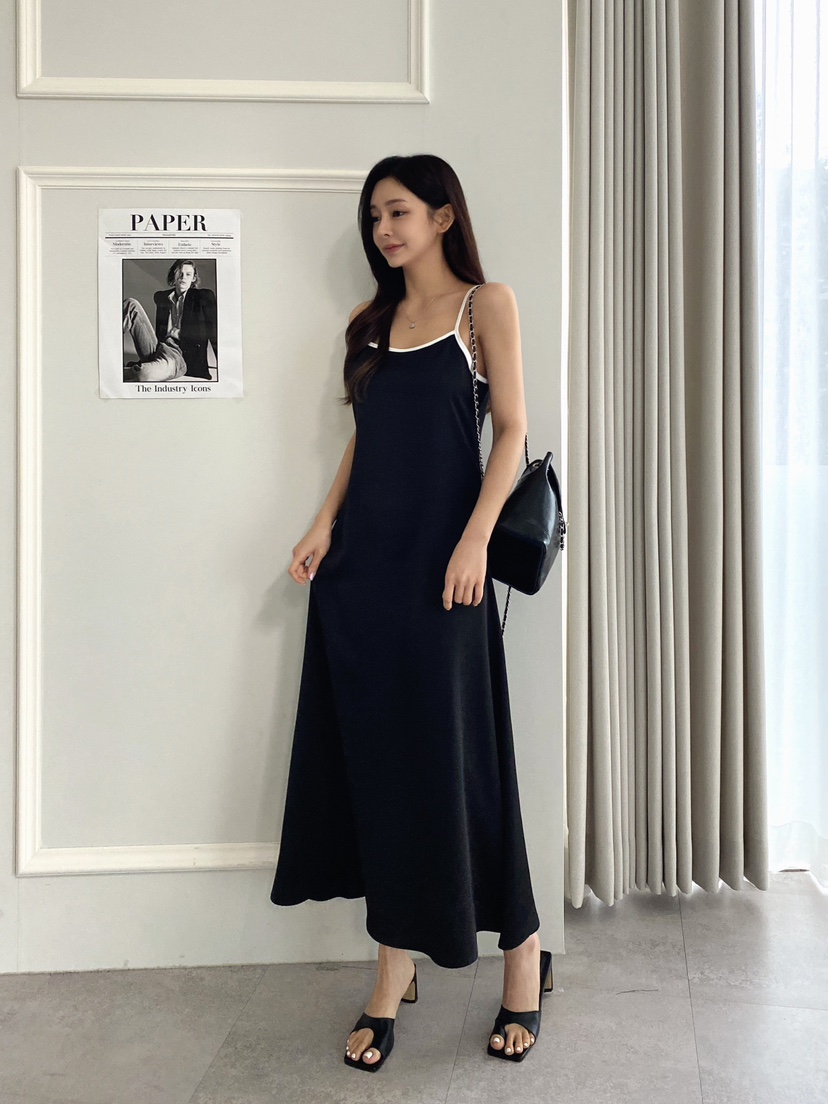 CLOTH韓國直郵㊣東大門實拍女裝新款熱賣推薦人氣連衣裙緞面CLOTH連衣裙圖色2