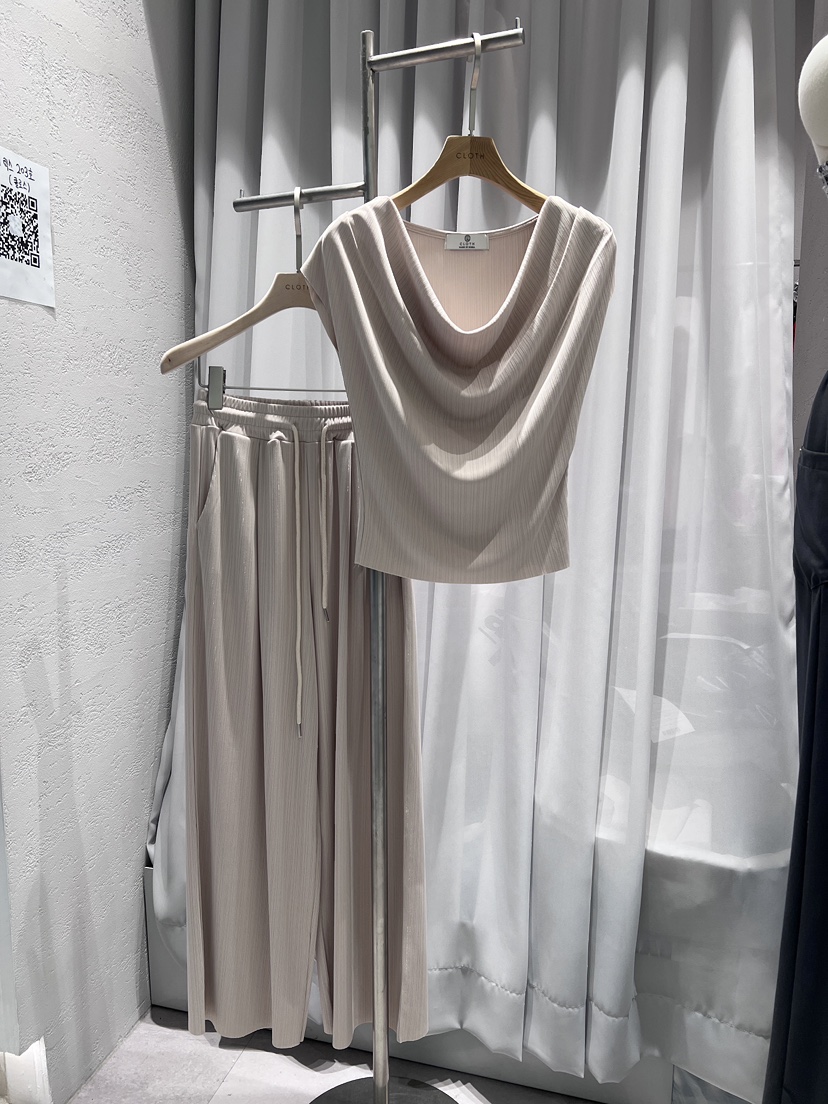 CLOTH直郵韓國代購㊣女裝新品推薦休閑25春夏套裝兩件套褶皺CLOTH套裝圖色2