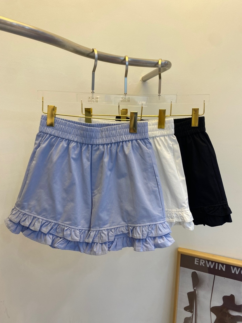 BLACK BIJOU韓國㊣直郵東大門代購女裝新品人氣短褲荷葉邊BLACK BIJOU短褲