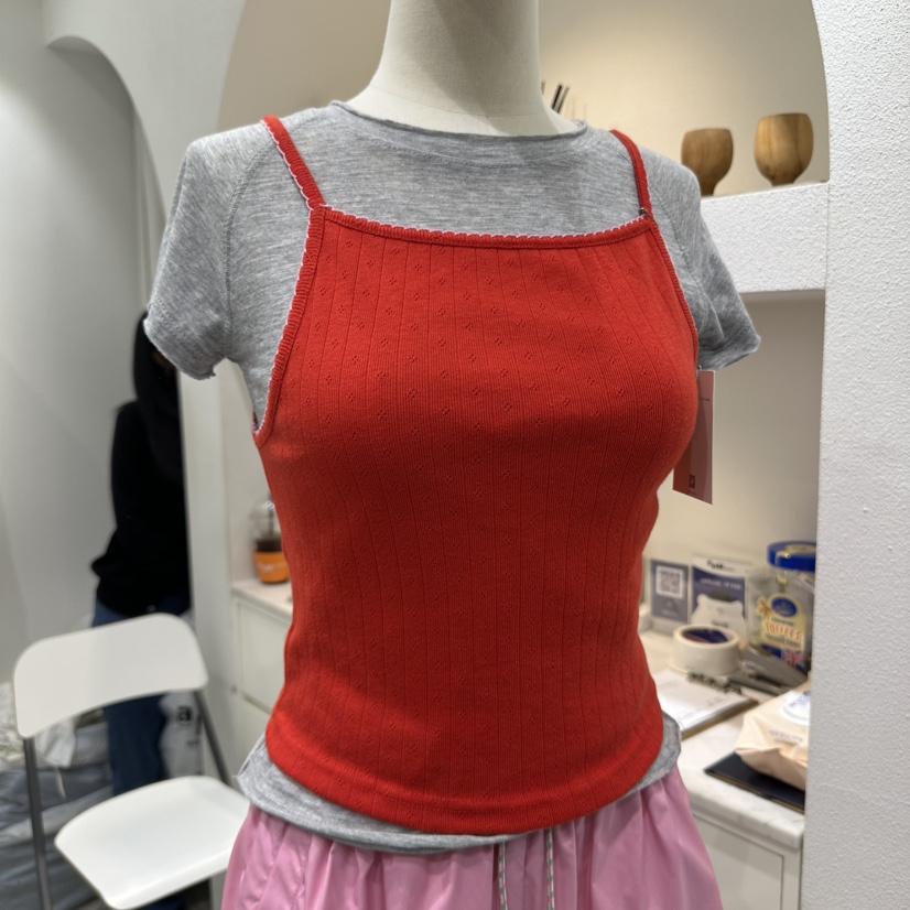 INNI韓國直郵㊣東大門實拍女裝新品推薦人氣吊帶背心不含內搭inni吊帶/背心圖色2