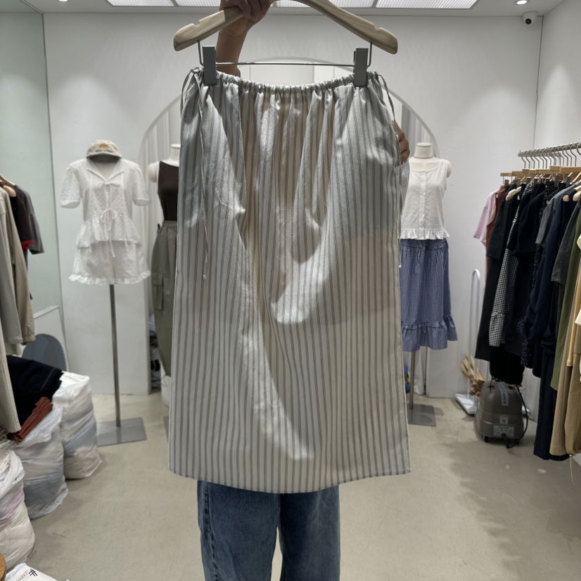 GOLDEN MARKET韓國㊣直郵東大門代購女裝新款人氣25春夏長裙GOLDEN MARKET長裙圖色2