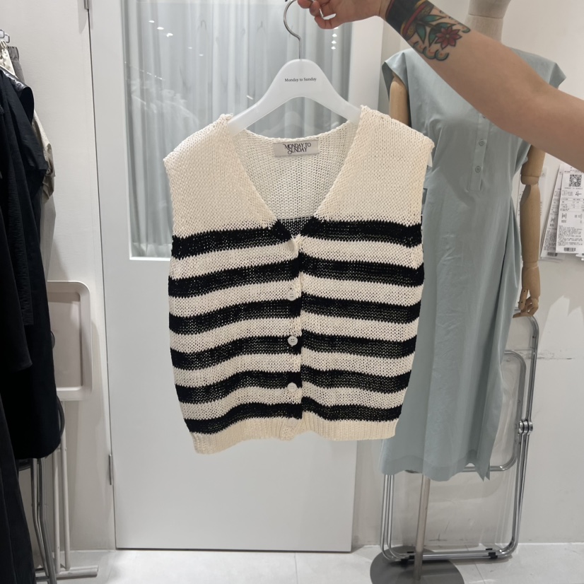 MONDAY TO SUNDAY韓國㊣直郵東大門代購女裝新品25春夏馬甲MONDAY TO SUNDAY馬甲