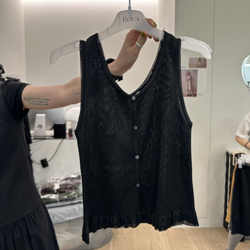REIRAI韓國直郵㊣女裝新品人氣25春夏推薦吊帶背心荷葉邊開衫Reirai吊帶/背心圖色3