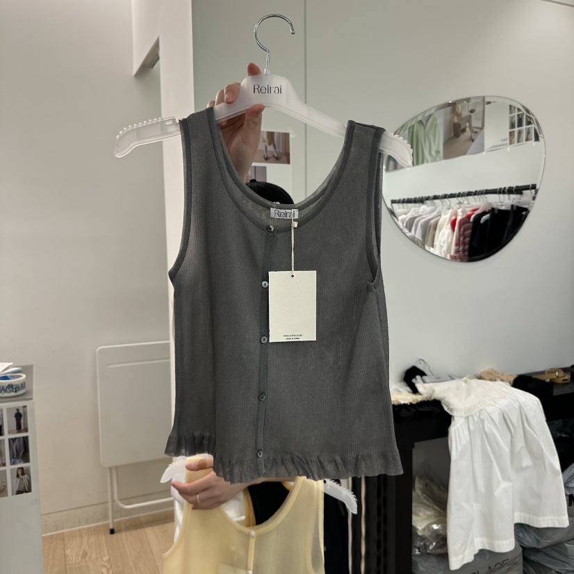 REIRAI韓國直郵㊣女裝新品人氣25春夏推薦吊帶背心荷葉邊開衫Reirai吊帶/背心圖色4