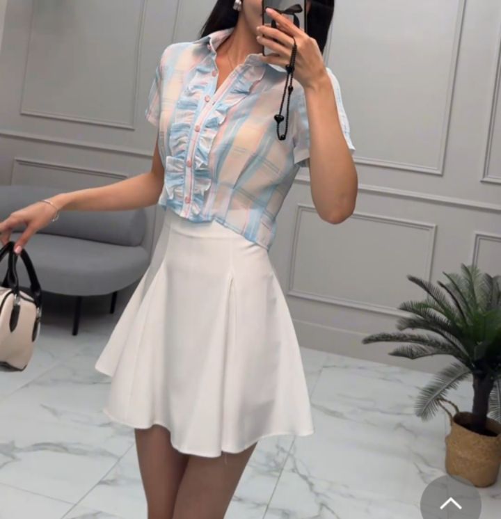 火Ⅱ-화투-T東大門實拍女士新品熱賣25春夏襯衫蕾絲衫格紋火Ⅱ襯衫/蕾絲衫