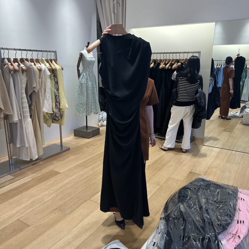 VAN NZILL韓國直郵女士新品真品時尚職業25春夏推薦連衣裙VAN NZILL連衣裙圖色2