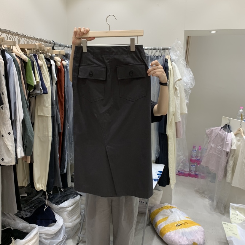 FRE東大門實拍女士新款職業休閑時尚25春夏人氣半身裙中短裙FRE半身裙/中短裙