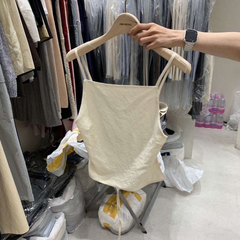 FRE東大門直郵女士新品時尚休閑推薦人氣熱賣真品25春夏吊帶背心FRE吊帶/背心圖色2