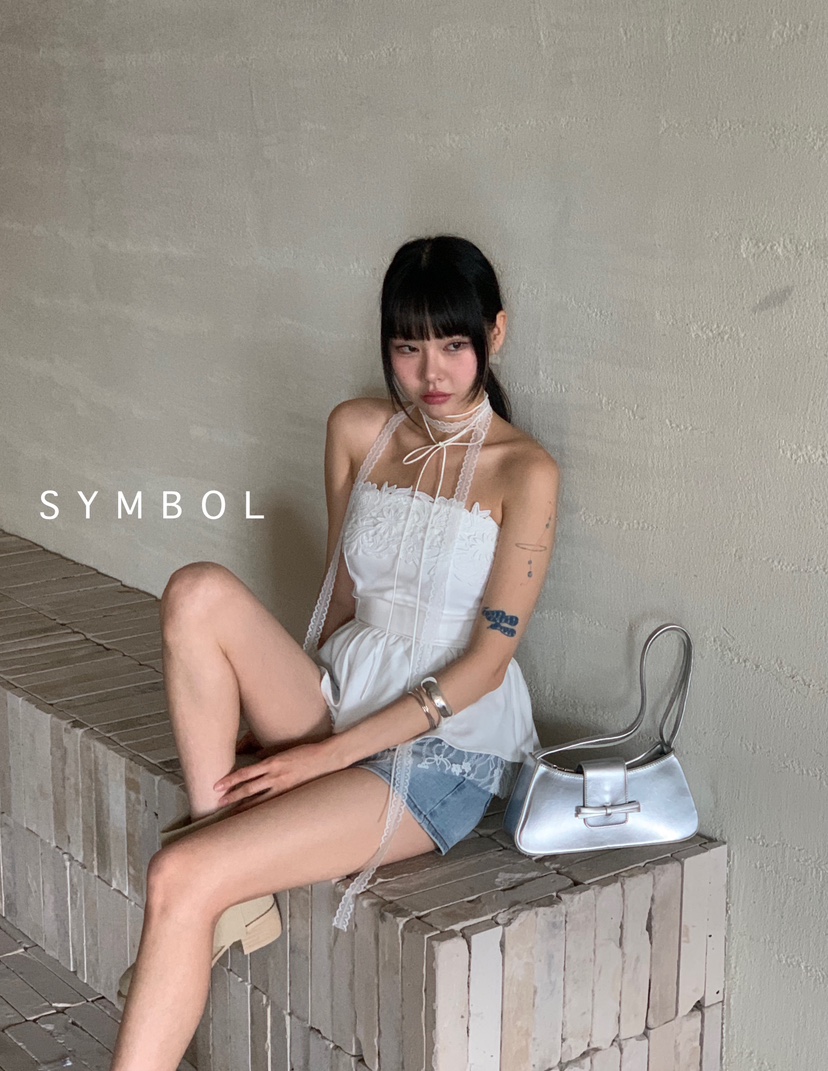 SYMBOL韓國直郵㊣女裝新款推薦熱賣25春夏人氣吊帶背心刺繡SYMBOL吊帶/背心