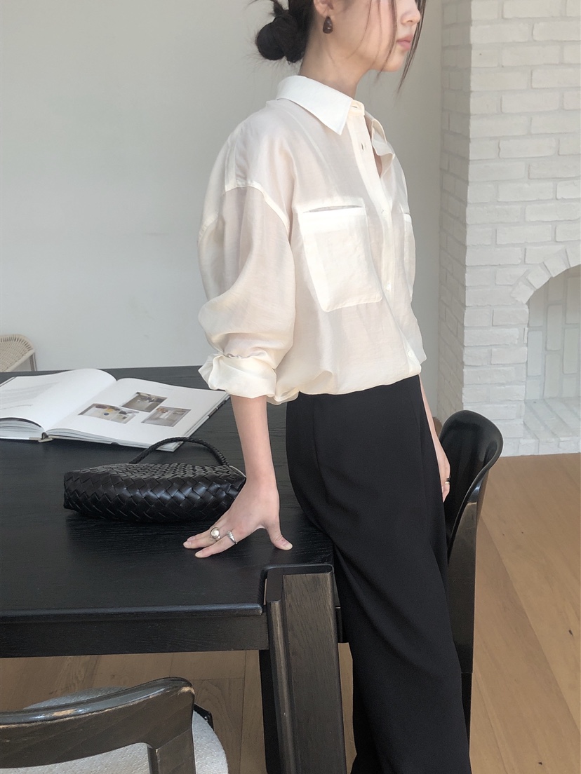 LE BUTTER韓國代購女士新品25春夏時尚襯衫蕾絲衫口袋天絲LE BUTTER襯衫/蕾絲衫